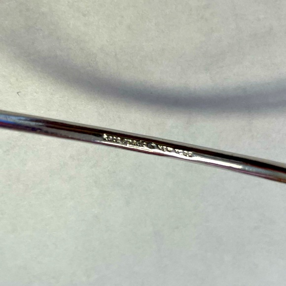 Kate Spade ♠️ Bow-Tie Bracelet with clasp closure - Picture 5 of 5